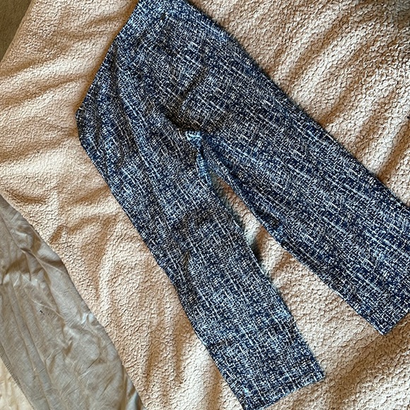 S C & Co size 12 stretch capri pants - Picture 7 of 9